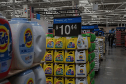 Procter & Gamble to Cut 7,000 Jobs Amid Tariff Uncertainty