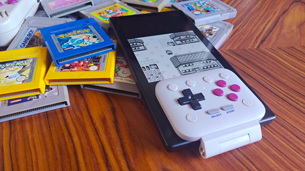 8Bitdo FlipPad 与 GameSir Pocket Taco 对比评测：休闲玩家测试结果与注意事项