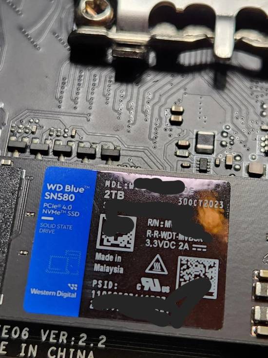 玩家20美元拍下eBay“故障”MSI Z790主板：完好可用还带一块2TB固态