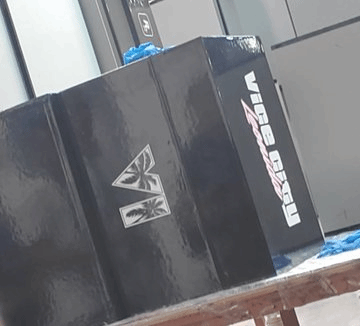 疑似《GTA6》收藏版包装照片流出，爆料者称生产预计11月结束