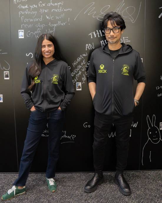 Xbox新任CEO阿莎·夏尔玛到访小岛工作室，与小岛秀夫合影并了解开发进展