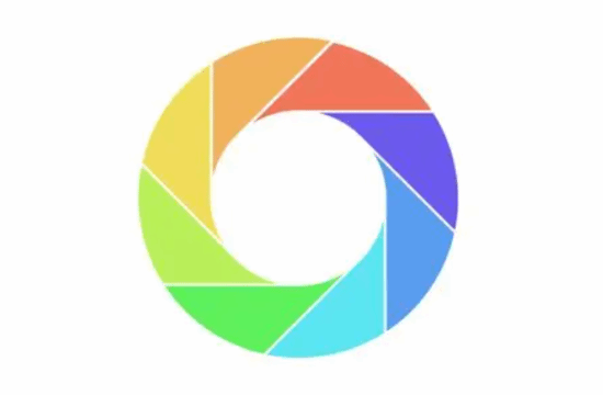 微信8.0.78朋友圈排版调整：文字位置回到右侧，点赞评论量可查看