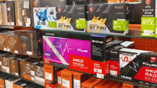 法国电脑商店货架仍有全新GT 730与GT 210在售