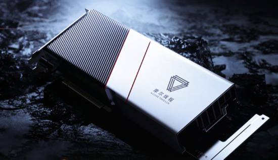 摩尔线程MTT S5000具身强化学习训练曲线与主流GPU高度吻合，真机成功率对齐