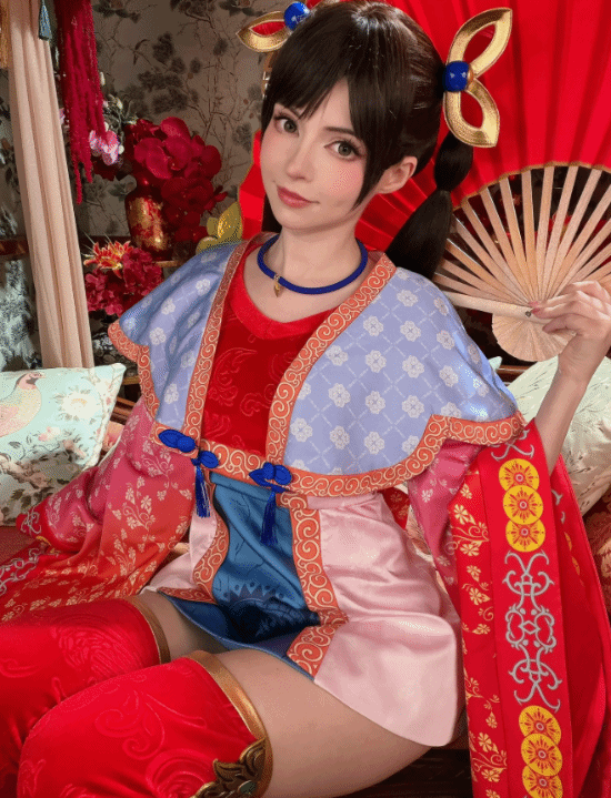 《生化危机4：重制版》艾什莉体模PeachMilky发布《真·三国无双2》大乔Cosplay