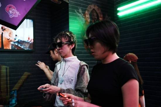 VITURE与《赛博朋克2077》亮相REDLAND 2026，新联名XR眼镜年底发售