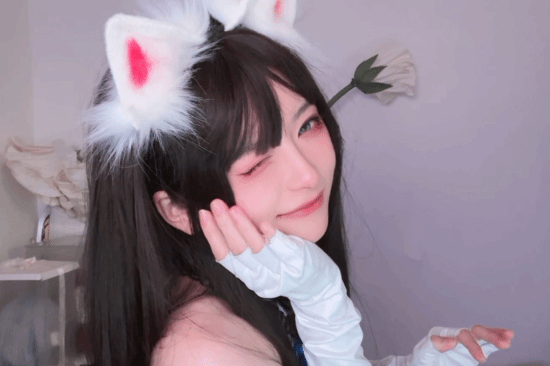 《炉石传说》双人现开赛10月6日回归，兔娘与刘力维组队参赛