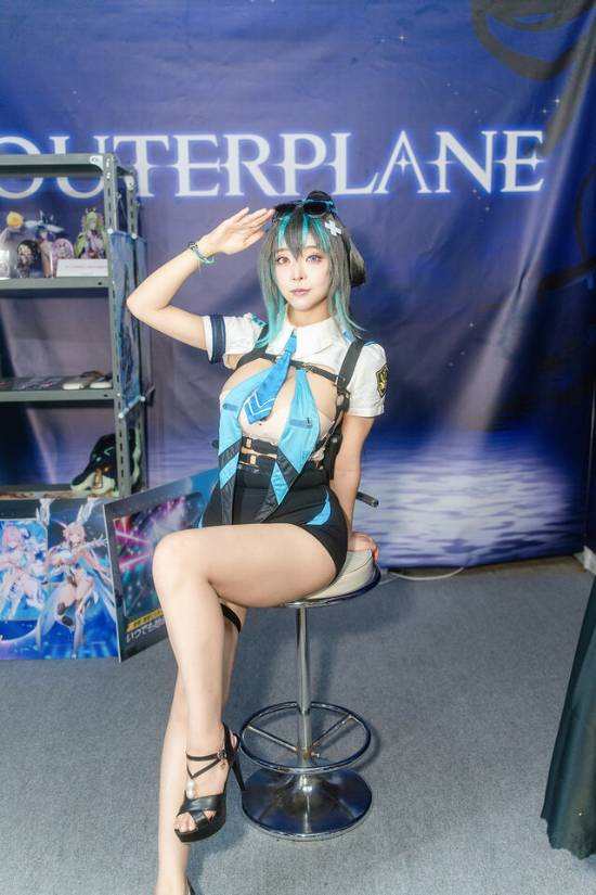 《异域战记》东京电玩展2026设展台，韩国COSER到场互动