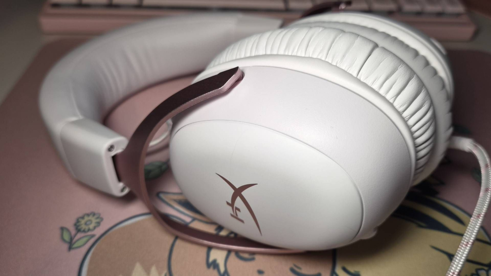HyperX Cloud III有线耳机评测：音质出色，建议等折扣再买