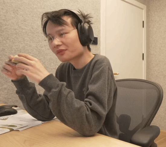 超级小桀玩《猛鬼追魂：复苏》直播间被封