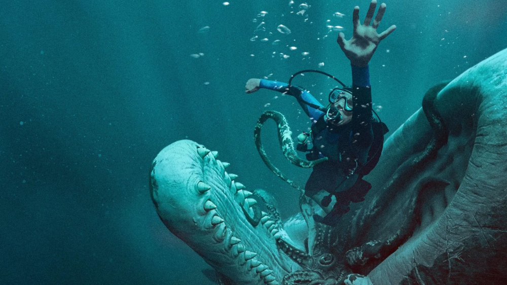 奥斯汀·艾布拉姆斯拍《Whalefall》穿潜水装备被报警