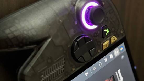 ROG Xbox Ally X20评测：换OLED屏涨价300美元至1300美元