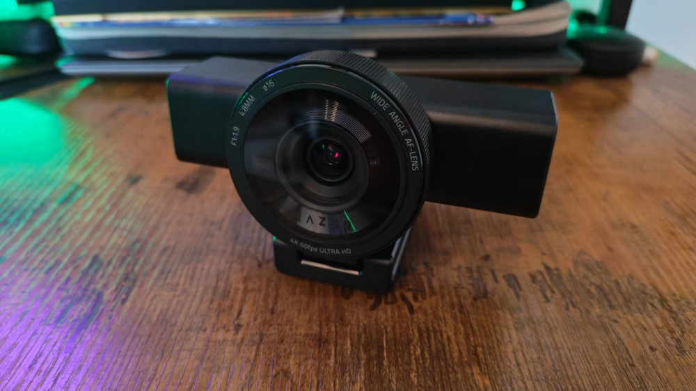 Razer Kiyo V2 Pro评测：同价299美元，传感器缩小、设计退步